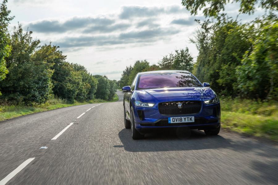 Jaguar I-Pace EV400 AWD S 2018 года  (UK) (фото 4 из 40)